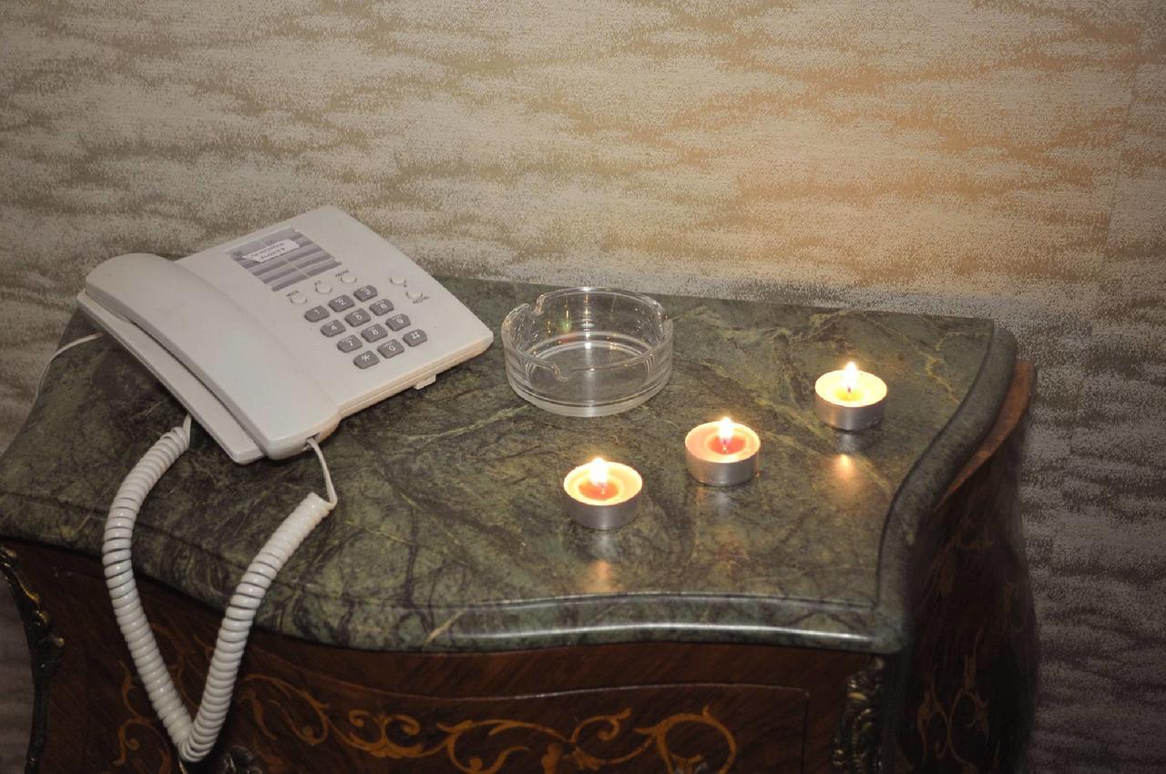 Hotel Anesi Атина Екстериор снимка