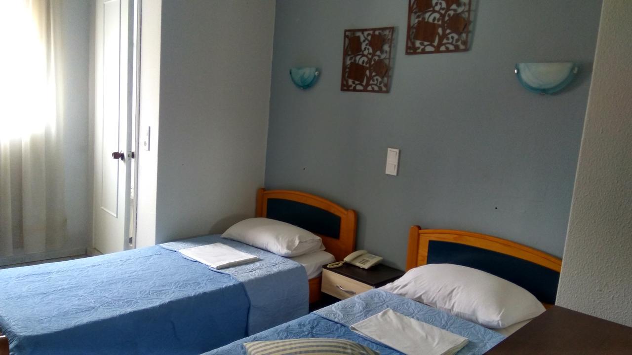 Hotel Anesi Атина Екстериор снимка