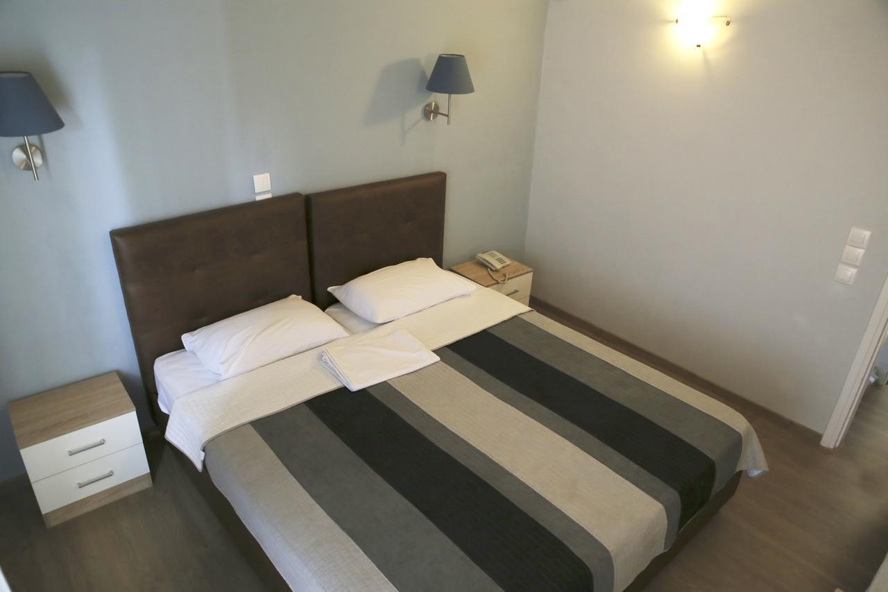 Hotel Anesi Атина Екстериор снимка