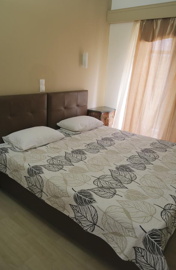 Hotel Anesi Атина Екстериор снимка