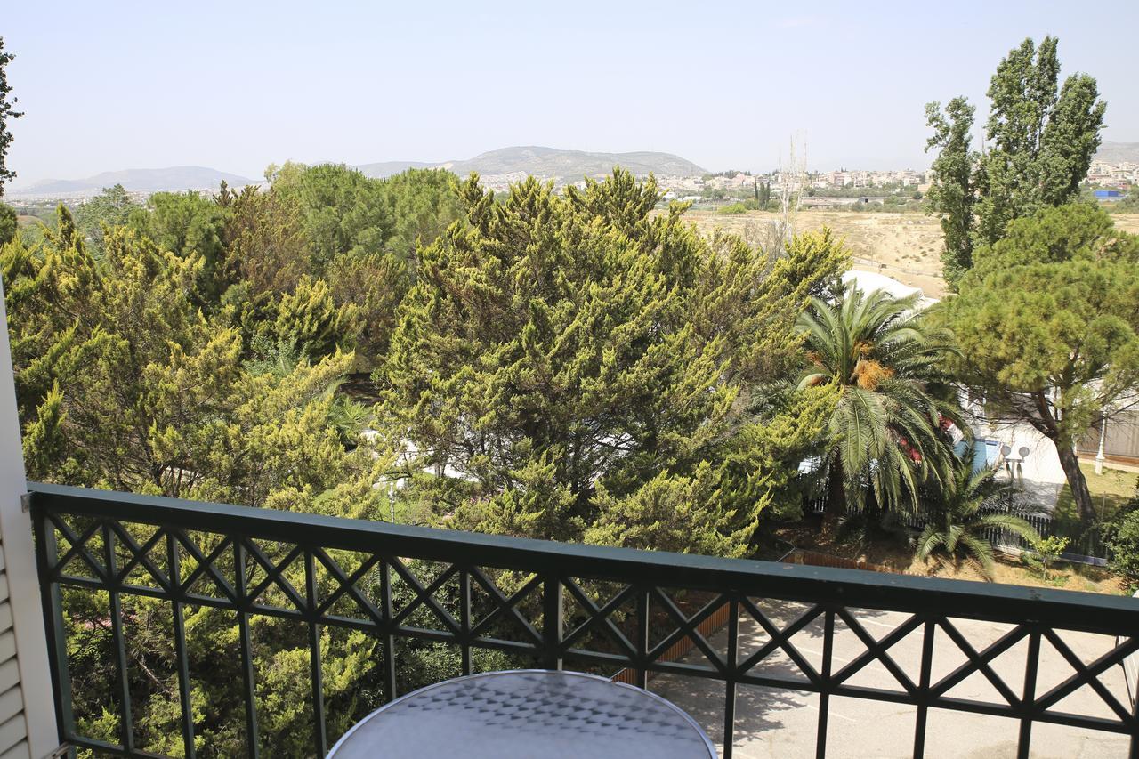 Hotel Anesi Атина Екстериор снимка