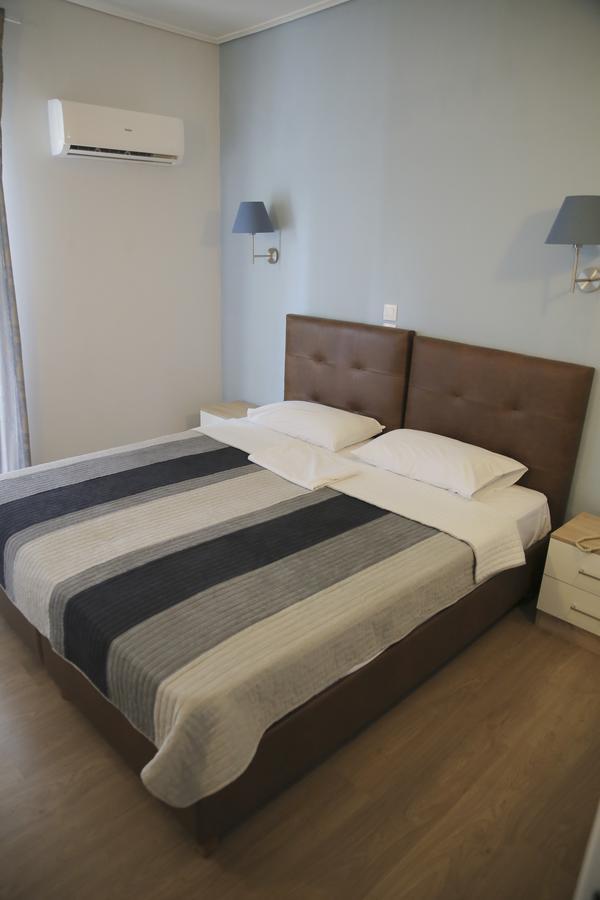 Hotel Anesi Атина Екстериор снимка