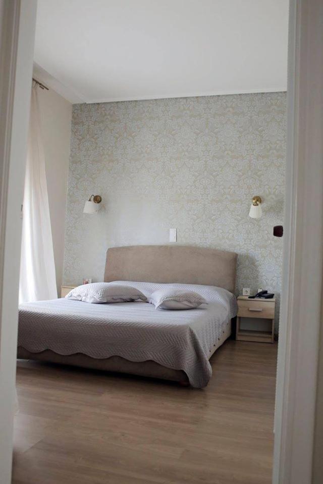 Hotel Anesi Атина Екстериор снимка